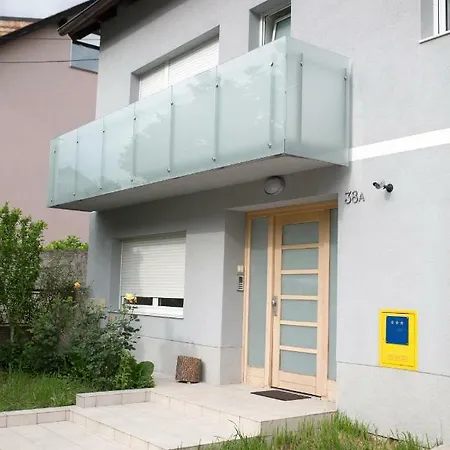 Apartment Jasna Zagabria Esterno foto